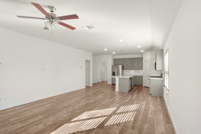 Building Photo - 12100 Mossygate Trl