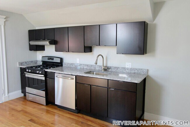 Foto del edificio - 508 Revere St
