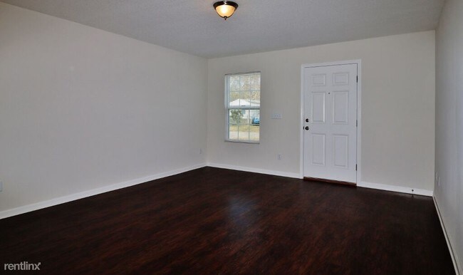 Building Photo - 8429 McGirts Village Ln