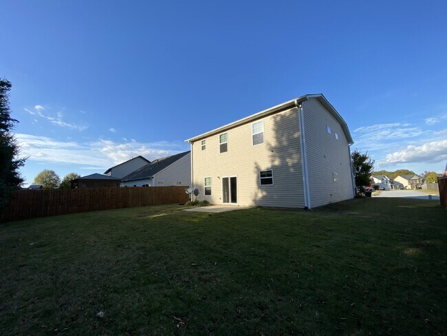 Building Photo - Welcome Home