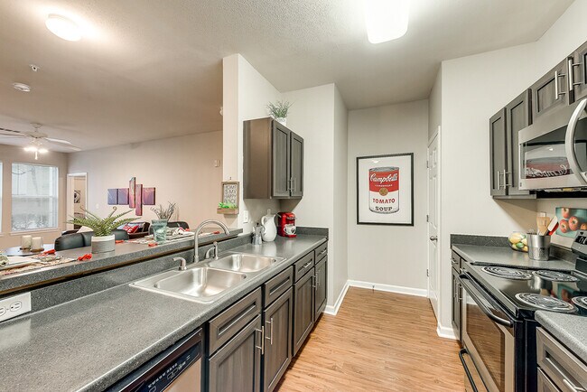 cocina - premium - Encore at Sam Houston