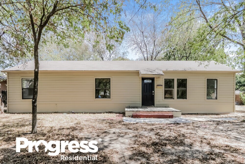 Foto principal - 402 Dawson Dr