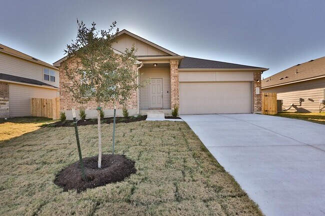 Foto del edificio - 1003 Honey Locust Wy