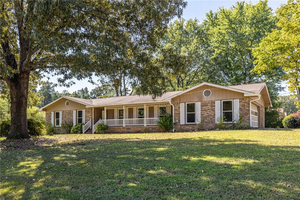 Foto principal - 5762 Fairfield Pl