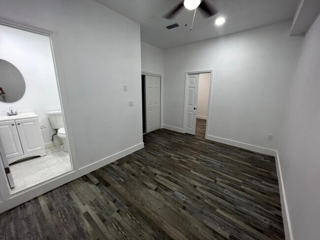 Foto del edificio - 16667 SW 52nd St