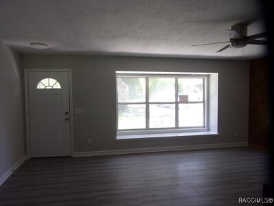 Foto del edificio - 13000 S Istachatta Rd