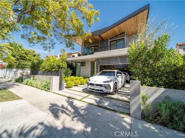 Foto del edificio - 854 N Stanley Ave