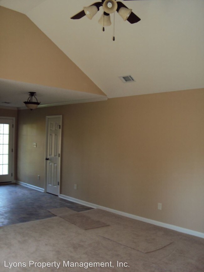 Building Photo - 3 br, 2 bath House - 3008 MEMORY LN