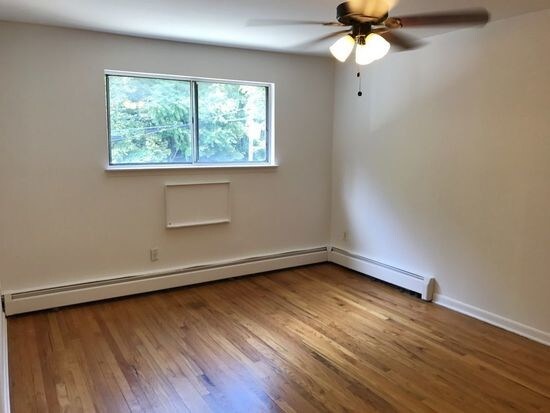 Primary Photo - 2744 Johnson Ave