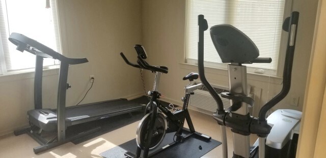 Foto del edificio - 611 Vanity Fair Ave