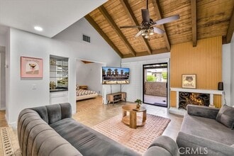 Building Photo - 26 Pueblo Vista Dr