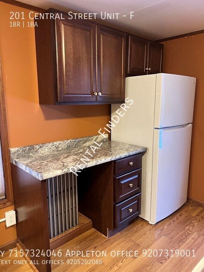 Building Photo - 201 Central St