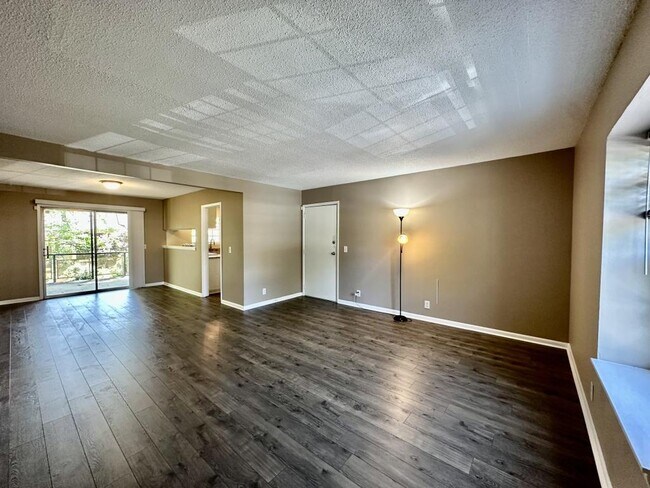Foto del edificio - 2638 Park Rd