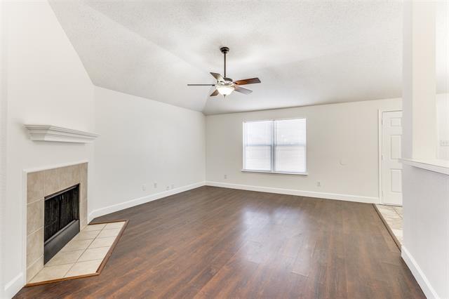 Building Photo - 704 Black Hills Dr