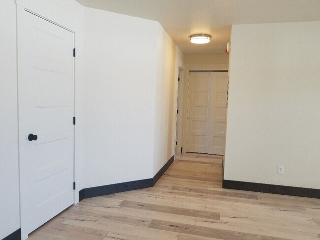 Foto del edificio - 138 Jewel Basin Ct