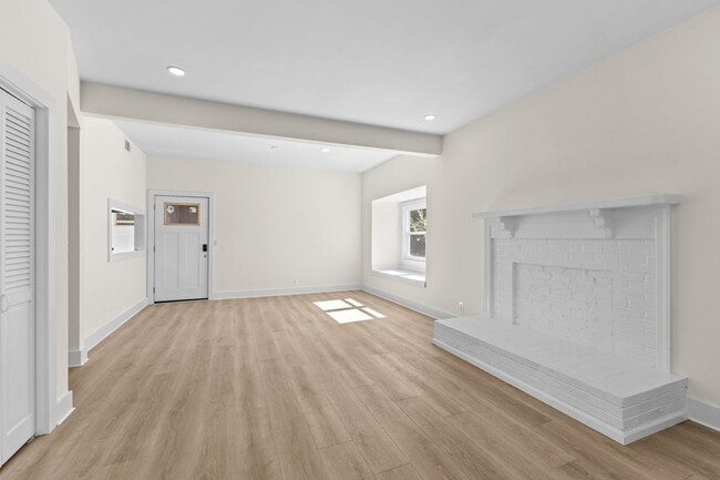 Photo - 222 Cross Timbers Drive Apartment