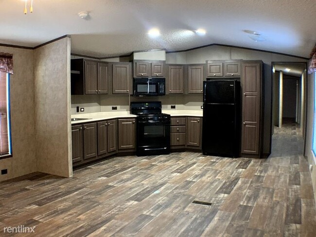 Building Photo - 3 br, 2 bath House - 182 NE Coachlight Dr