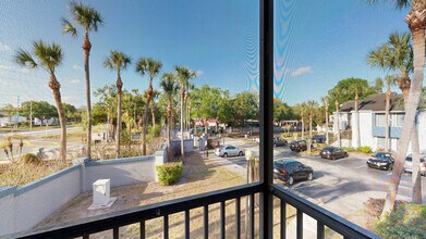 Interior Photo - Seabrook