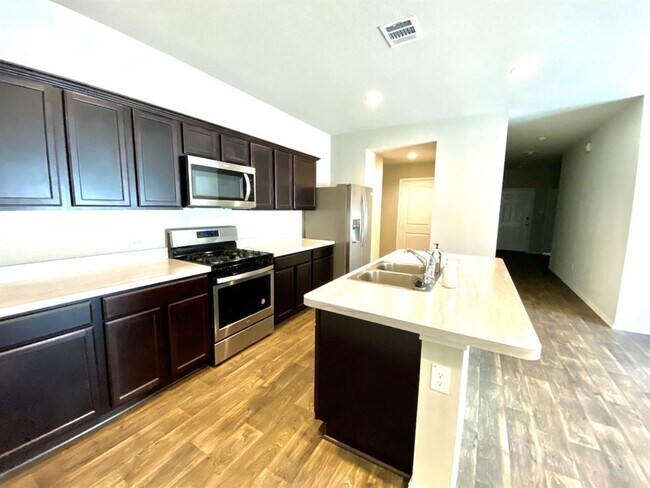 Building Photo - 12751 Landon Light Ln