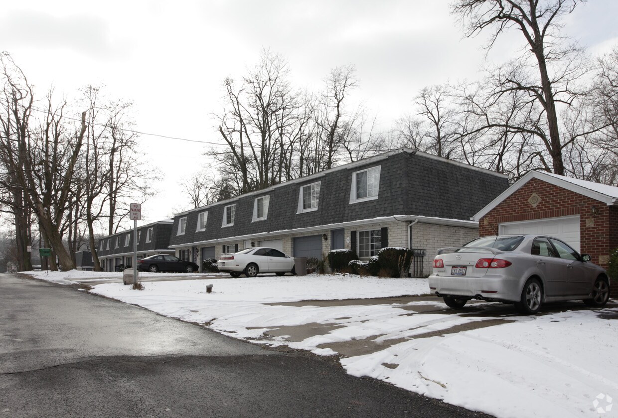 Building Photo - 3730-3744 Alma Ave