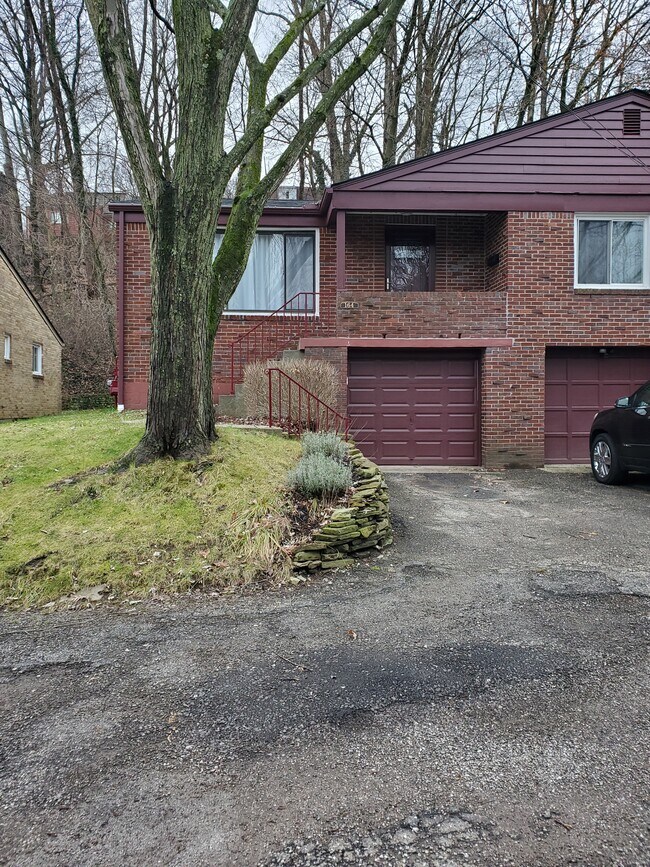 Photo - 164 Mount Lebanon Blvd Townhome