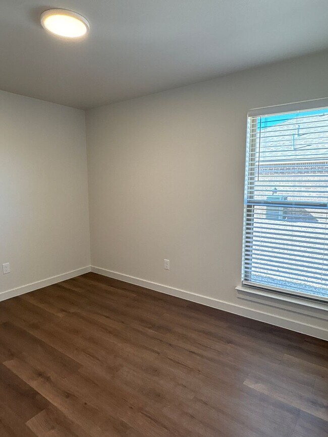 Building Photo - Life Feels Larger on Langford