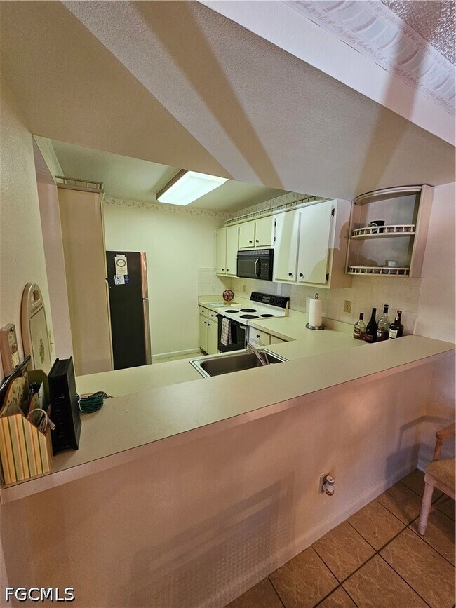 Foto del edificio - 14831 Summerlin Woods Dr