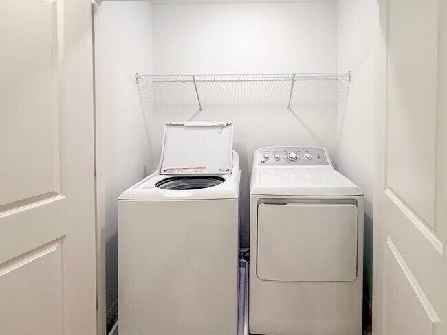 Building Photo - 3631 Landing Net Dr