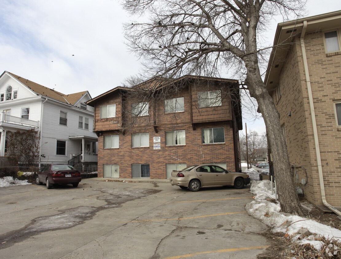 Building Photo - 1730 G St