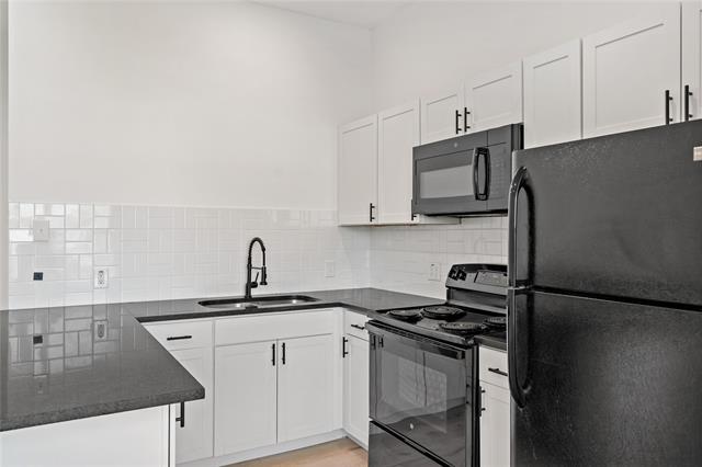 Foto del edificio - 817 W 9th St