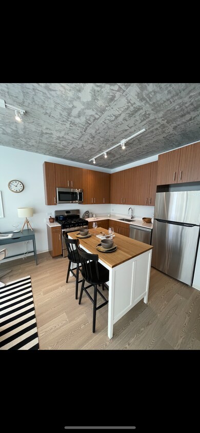 Foto principal - 100 E 14th St