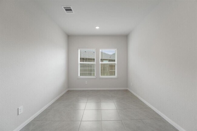 Building Photo - 1358 Eagle Pass Dr