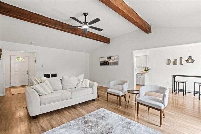 Foto del edificio - 4 Bedroom