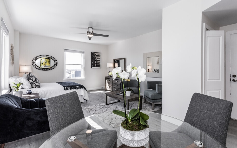 Park Wilshire Apartments in Los Angeles, CA