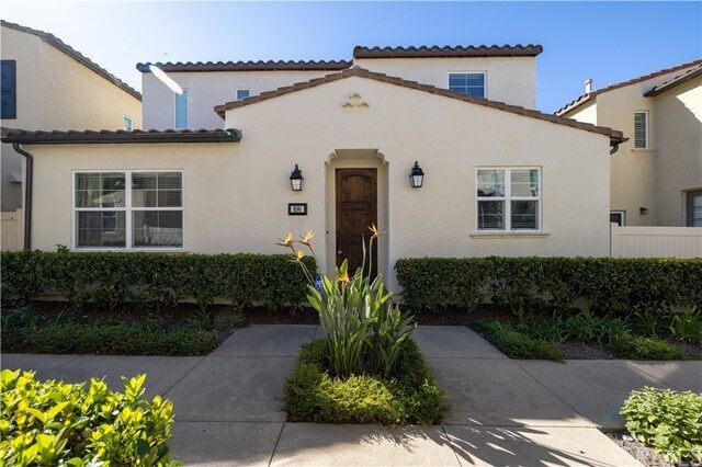 Foto principal - 896 Terrace Ln W