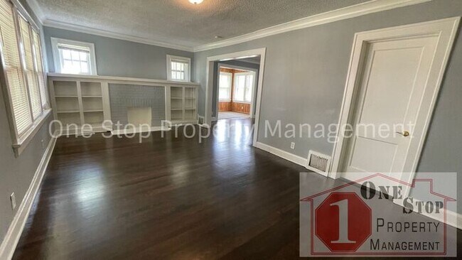 Foto del edificio - 7314 Highland Ave