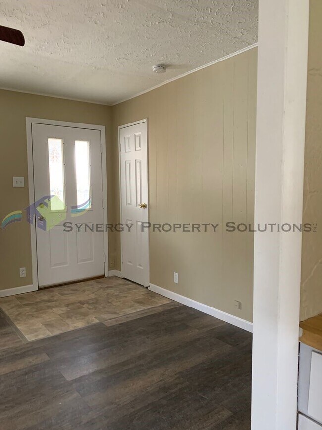 Building Photo - MADISON RANCH HOME RENT OR RENT TO OWN