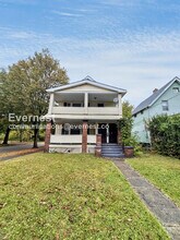 Building Photo - 12701 Benham Ave