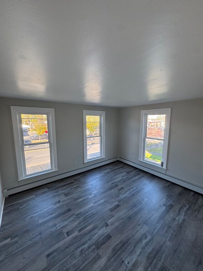 Foto del edificio - Beautiful 3 bedroom/Fulton