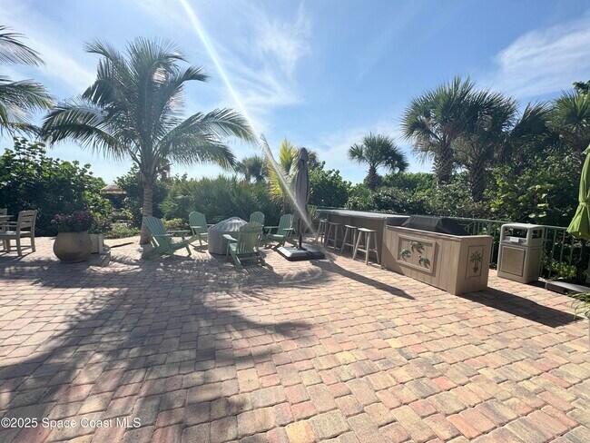 Foto del edificio - 420 Harding Ave