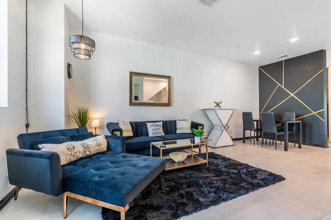 Foto del edificio - 7225 Cedar Rd