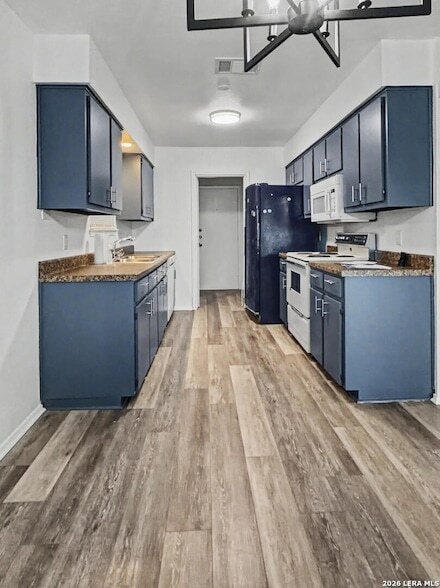 Building Photo - 4163 Freestone St