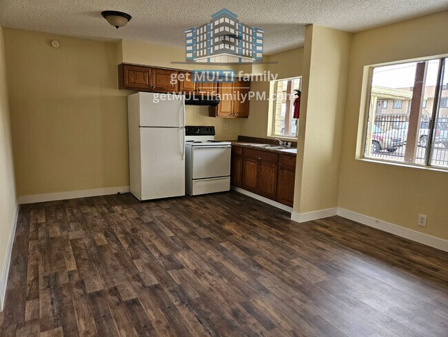 Building Photo - Tranquil Security: Gated 1 Bedroom, 1 Bath...