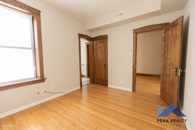 Foto del edificio - 3540 N Janssen Ave