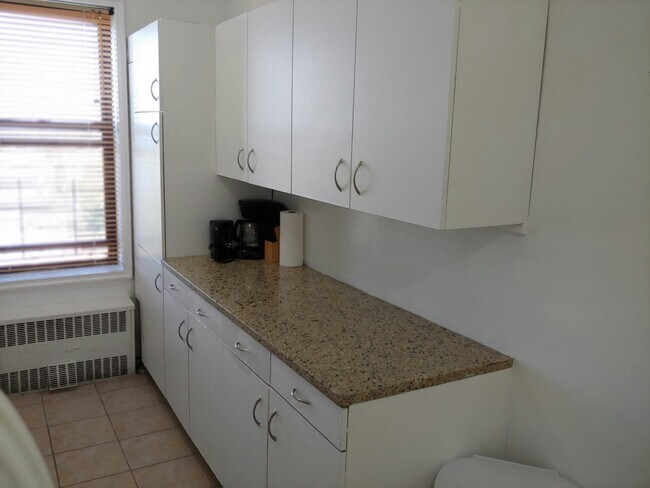Building Photo - 149-05 79th Avenue, Unit 718
