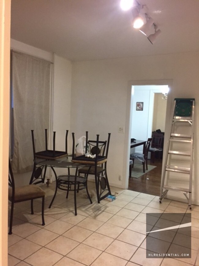 Foto del edificio - 3094 48th St
