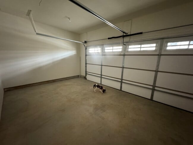 Building Photo - 924 Orion Lane
