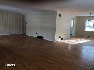 Building Photo - 4 br, 2 bath House - 179-181 Groton Ave
