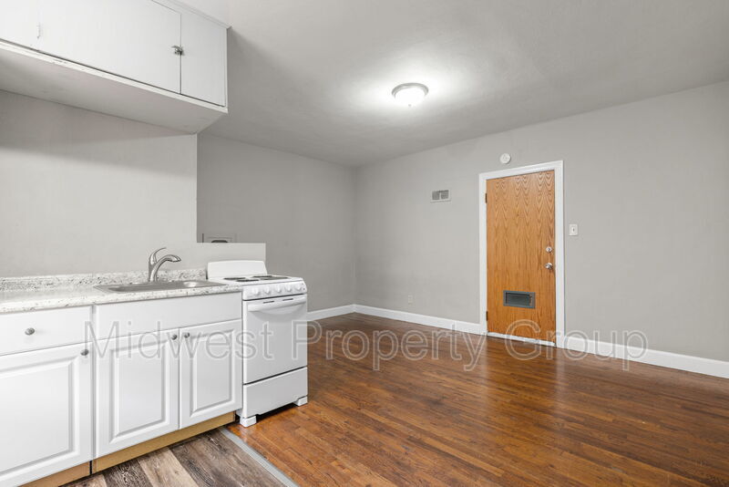 Primary Photo - 1103 N 2nd St