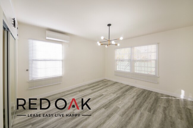 Foto del edificio - Gorgeous Two Bedroom with Spacious Rooms D...